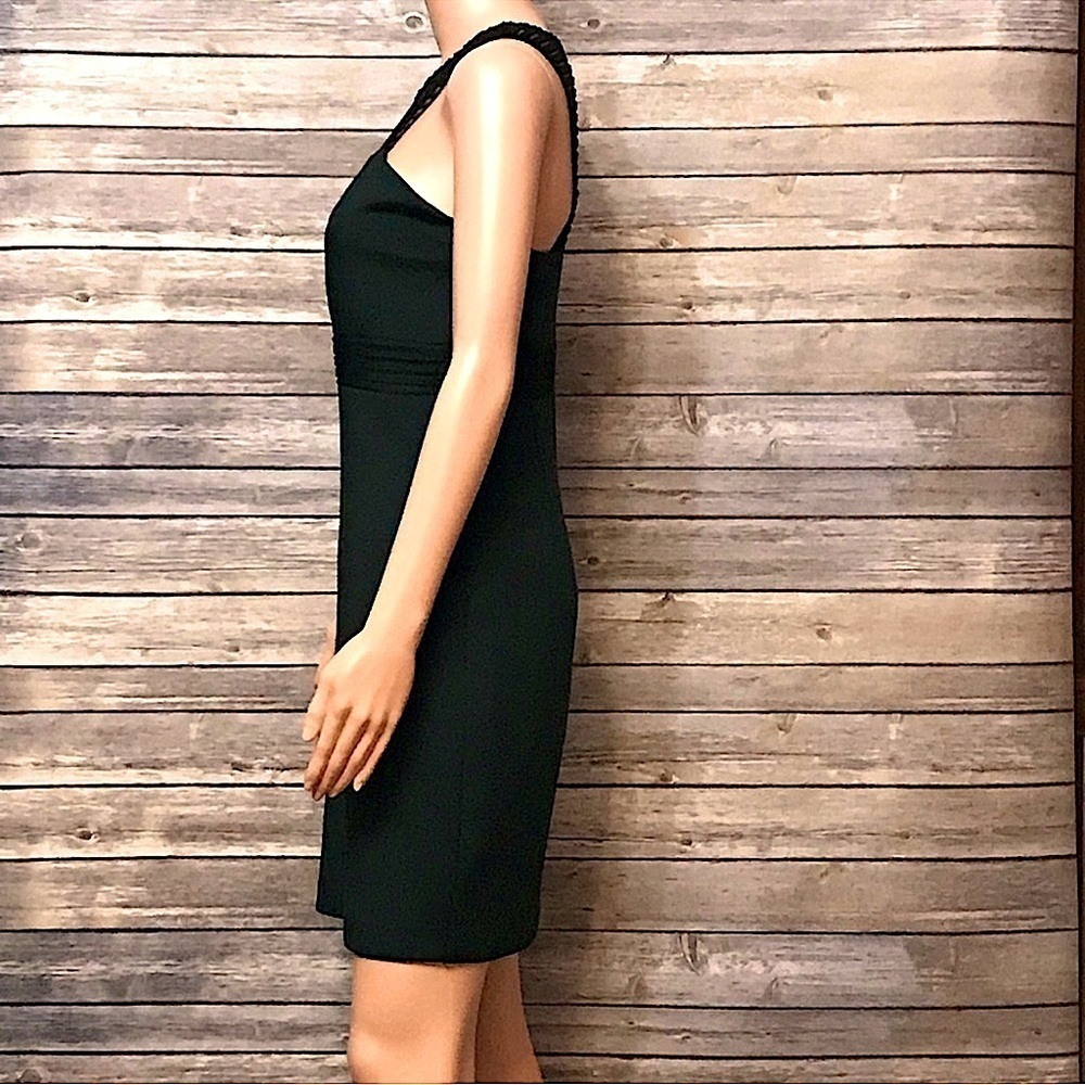 NWT Guess Sleeveless black midi dress - Picture 8 of 9